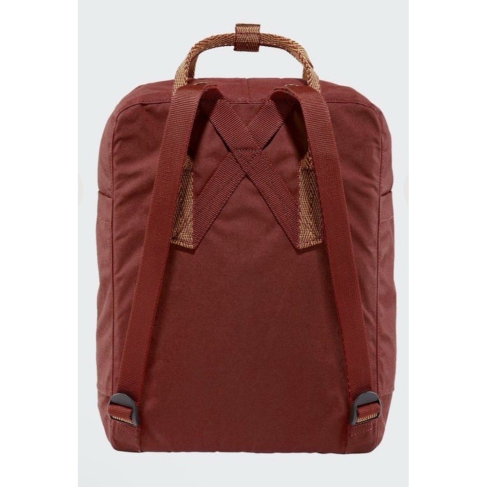 NWT Fjallraven backpack in Oxblood - Picture 2 of 9